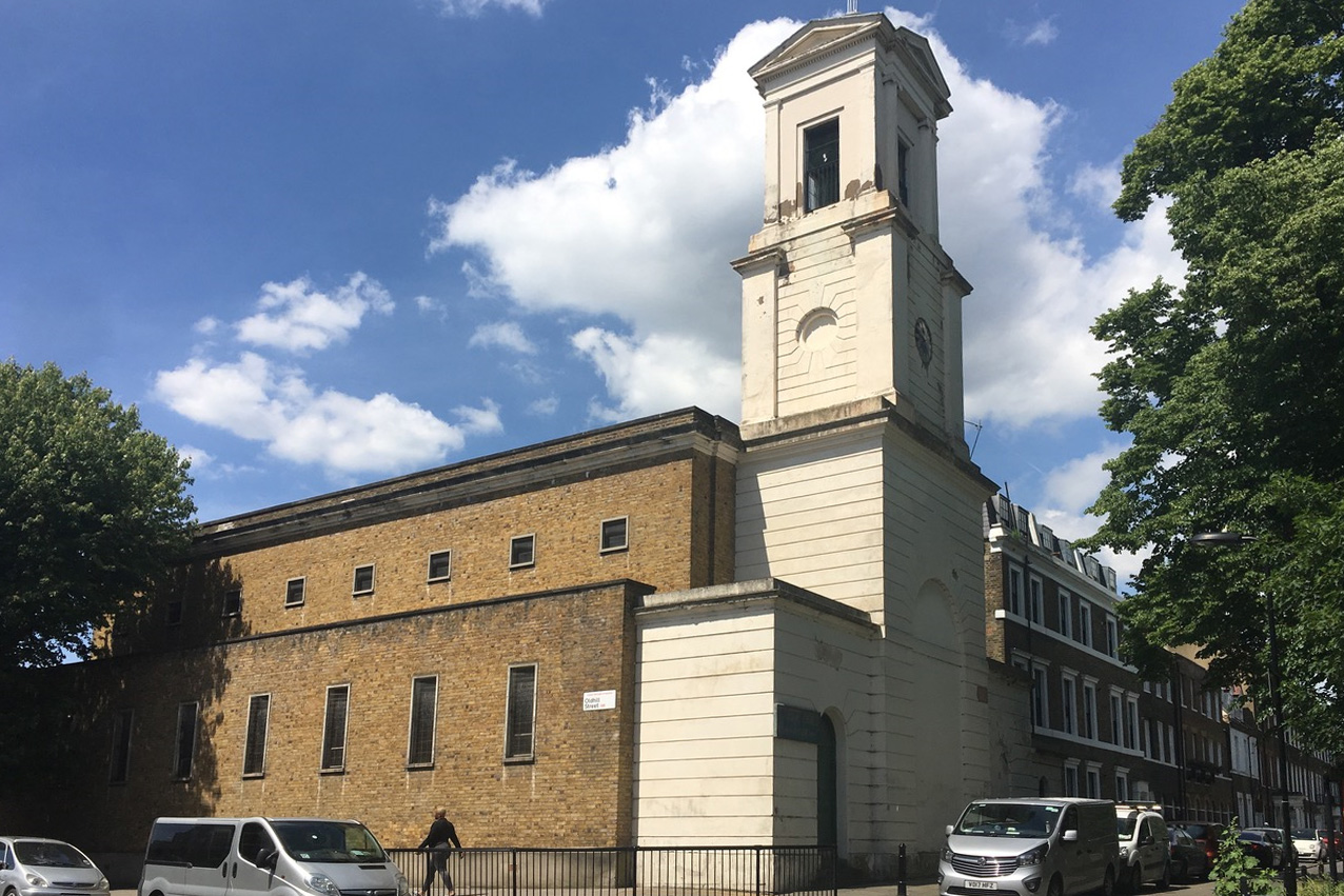 St Thomas Clapton Common (Exterior)