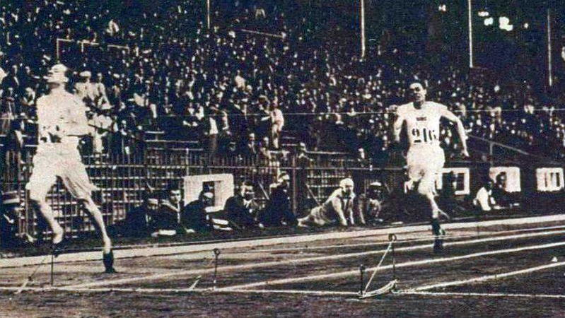 Eric Lidell winning the 400m final at the Paris Olympics in 1924